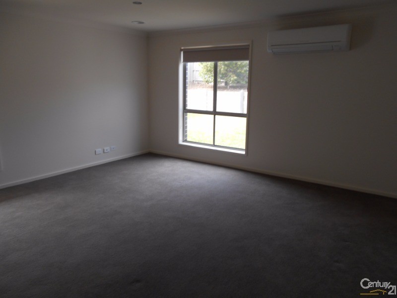 26 Dennington Rise, Warrnambool VIC 3280