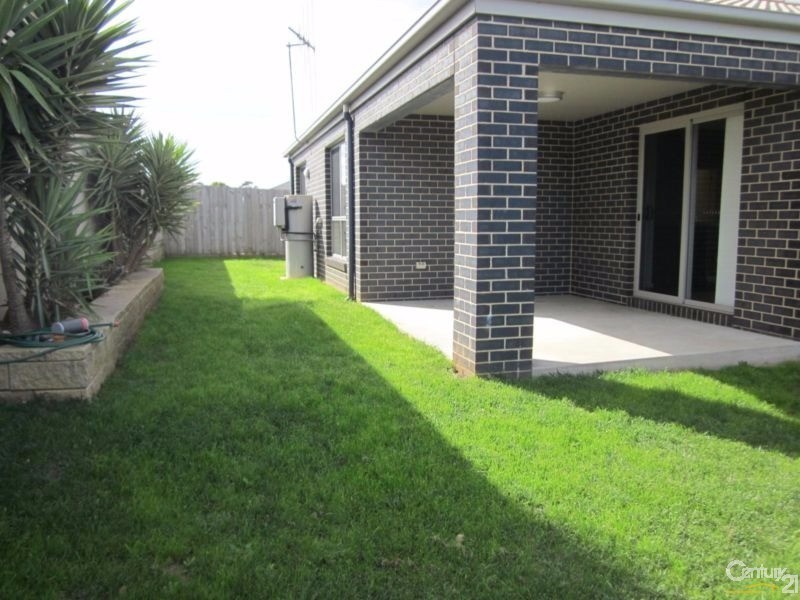 34  Adriana Crescent, Warrnambool VIC 3280