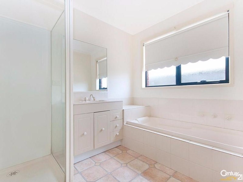 1/35  Caroville Drive, Warrnambool VIC 3280