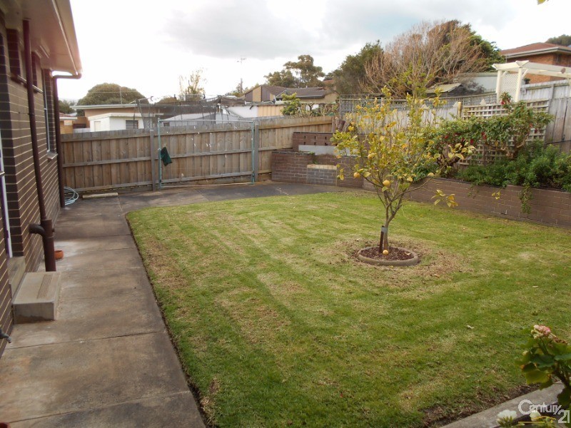 12 Floral Place, Warrnambool VIC 3280