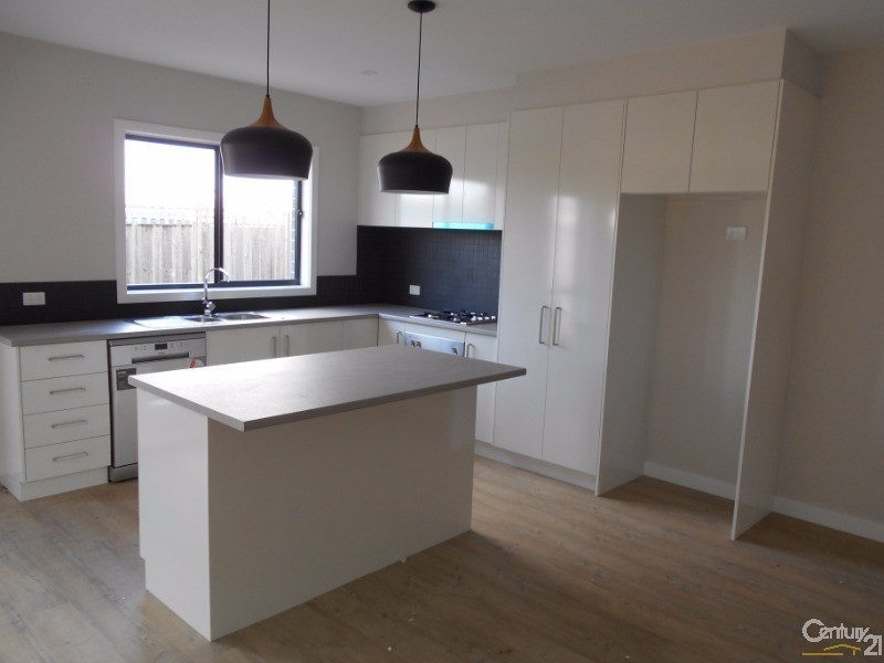 5/6 The Esplanade, Dennington VIC 3280