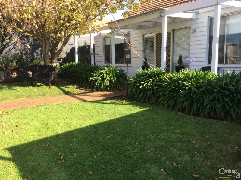 2  Cramer Street, Warrnambool VIC 3280