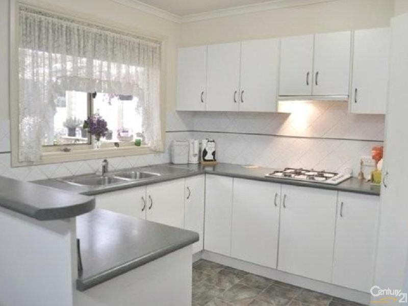 4 Turner Drive, Warrnambool VIC 3280