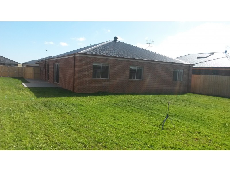11 McGinness Way, Warrnambool VIC 3280