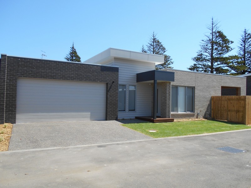 9/6 The Esplanade, Warrnambool VIC 3280