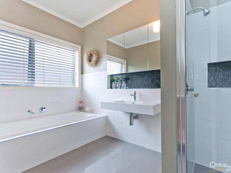 23 Heazlewood Road, Warrnambool VIC 3280