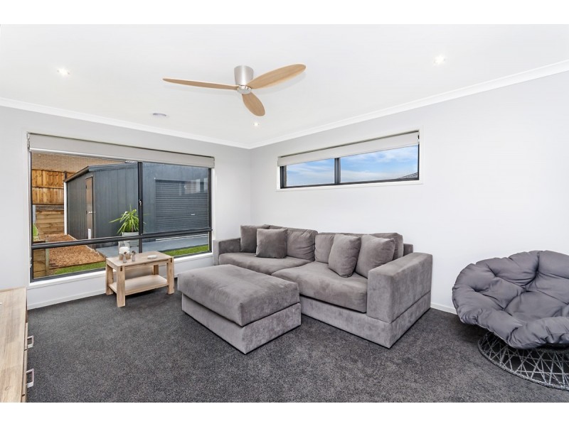 44 Somerville Boulevard, Warrnambool VIC 3280