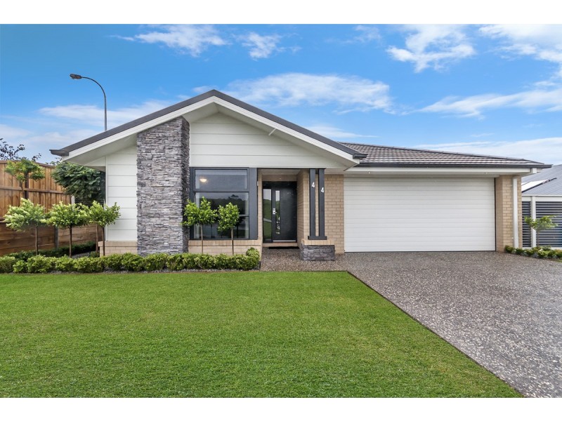 44 Somerville Boulevard, Warrnambool VIC 3280