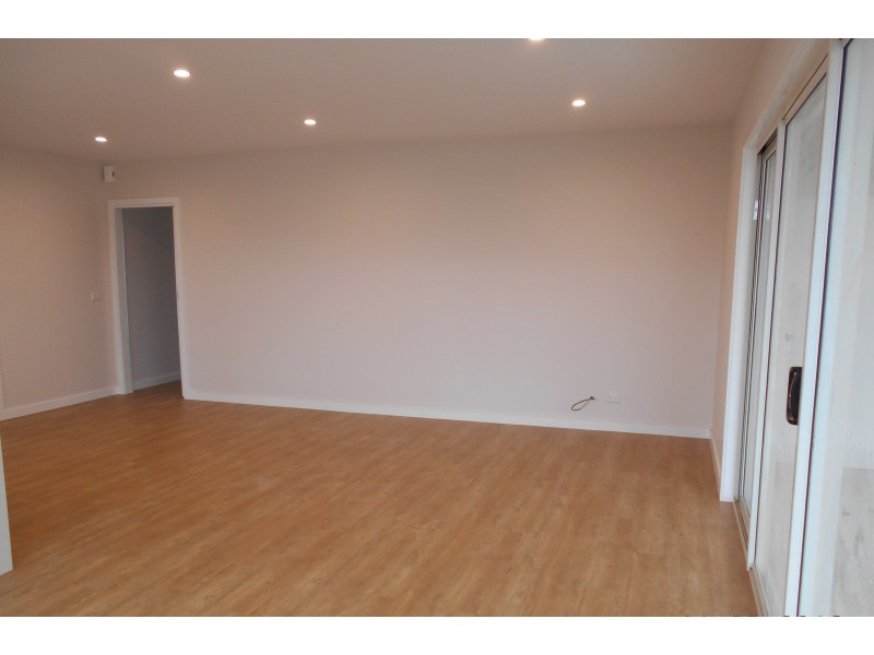 4/6 The Esplanade, Dennington VIC 3280