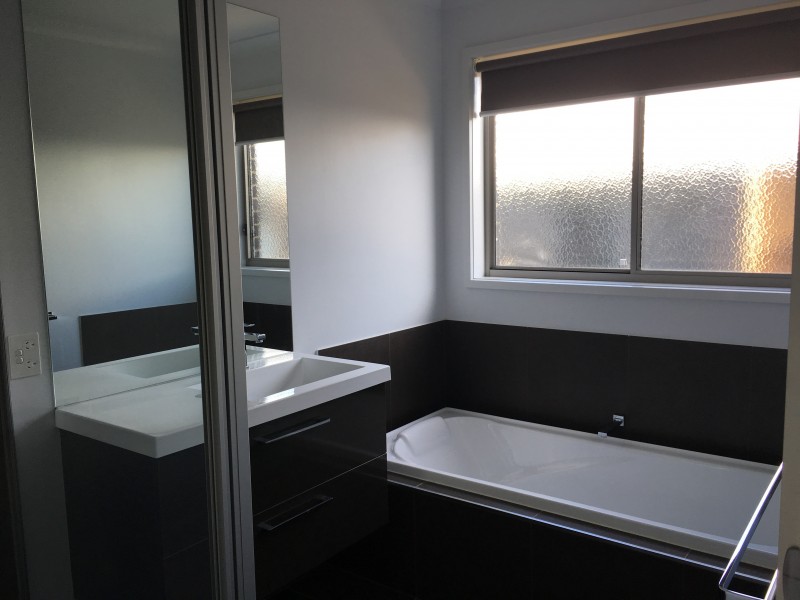 52  Dennington Rise, Warrnambool VIC 3280