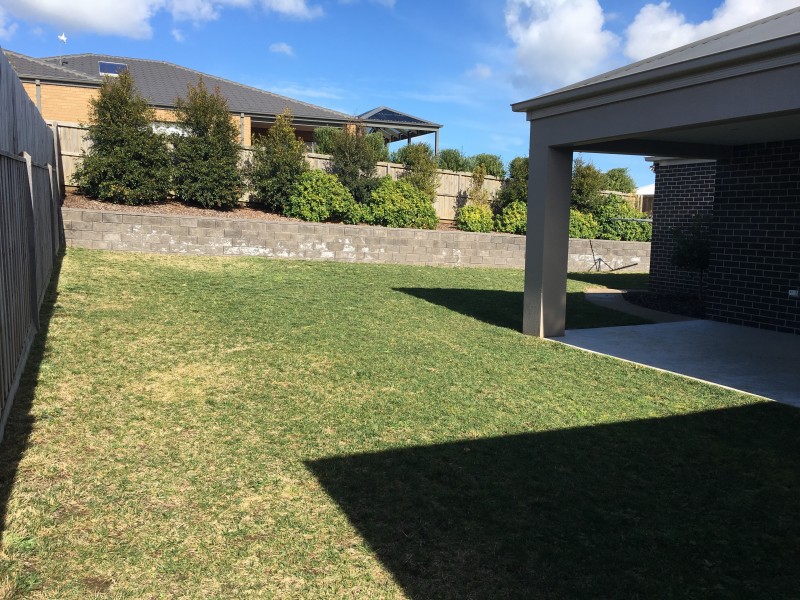 52  Dennington Rise, Warrnambool VIC 3280