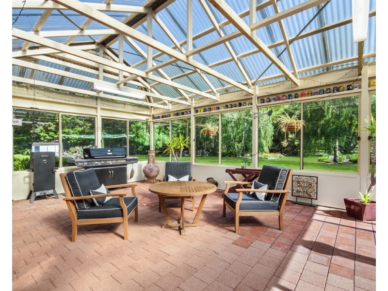 53 Barries Road, Bushfield VIC 3281