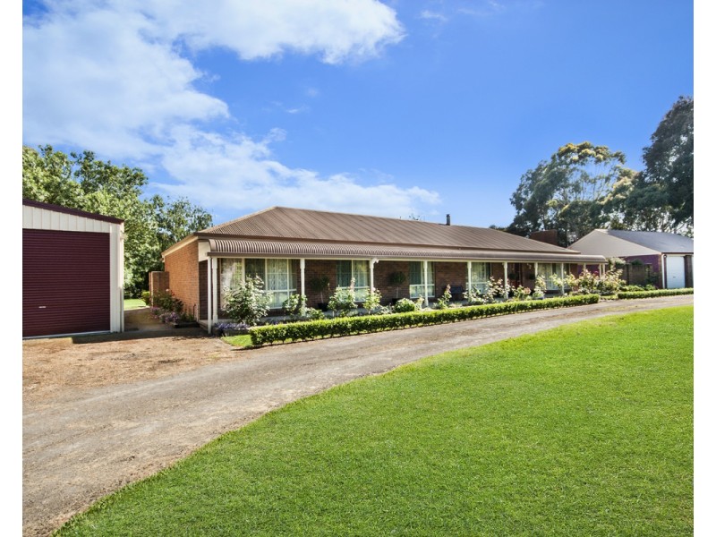 53 Barries Road, Bushfield VIC 3281