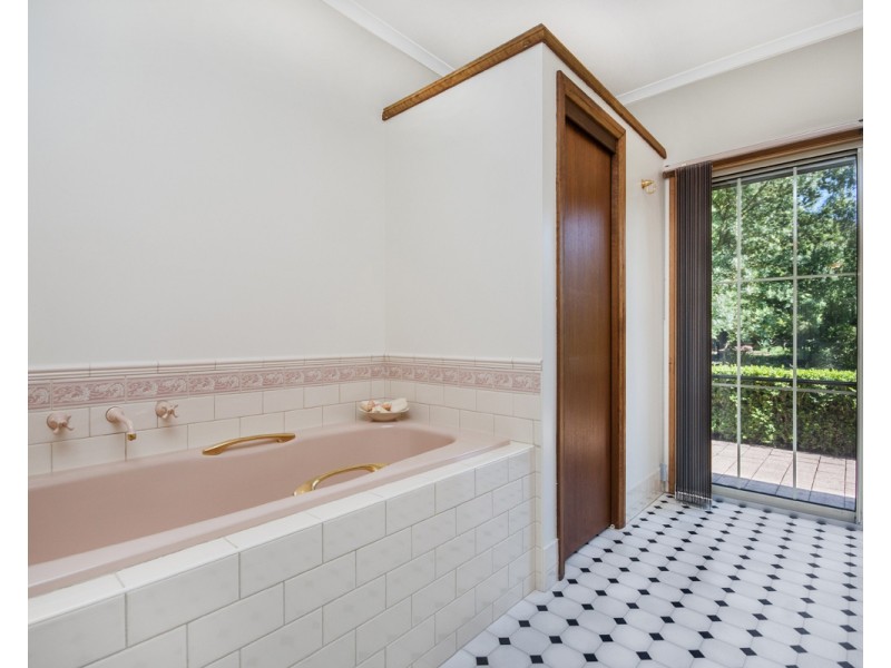 53 Barries Road, Bushfield VIC 3281