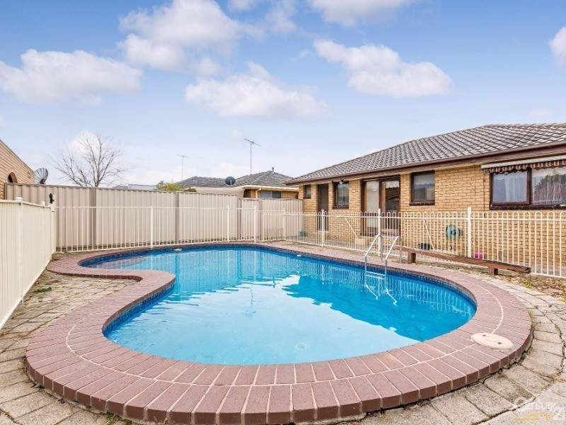 8 Minehan Court, Corio VIC 3214