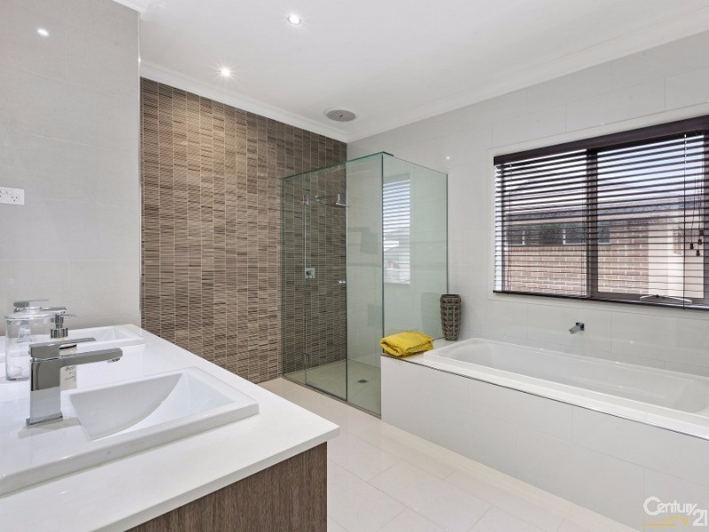 13 Harvey Street, Williams Landing VIC 3027