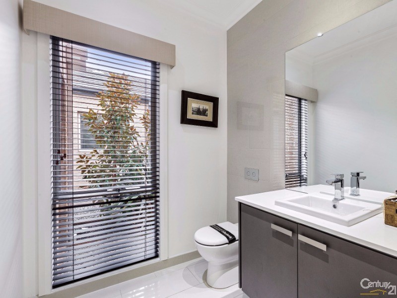 13 Harvey Street, Williams Landing VIC 3027