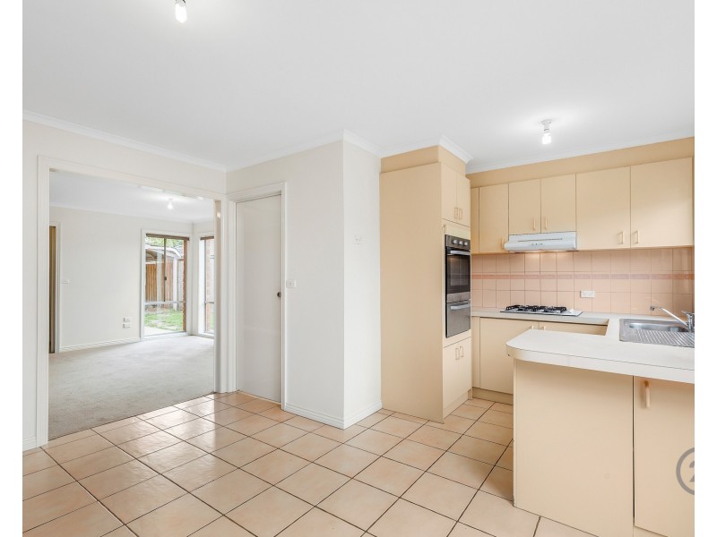2/6 Catherine Road, Seabrook VIC 3028