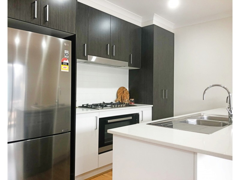 4A Sedgefield Avenue, Truganina VIC 3029