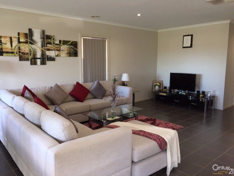 23/39 Astley Crescent, Point Cook VIC 3030