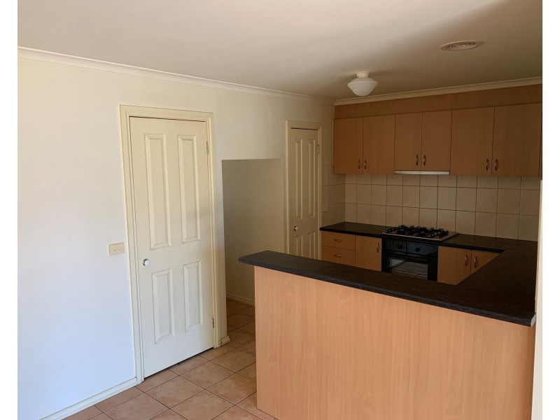 11 The Avenue, Point Cook VIC 3030