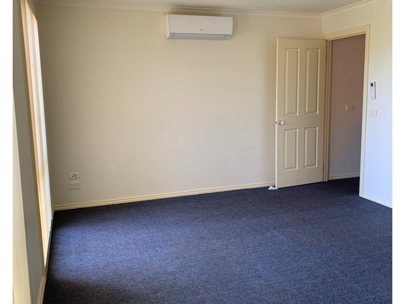 11 The Avenue, Point Cook VIC 3030