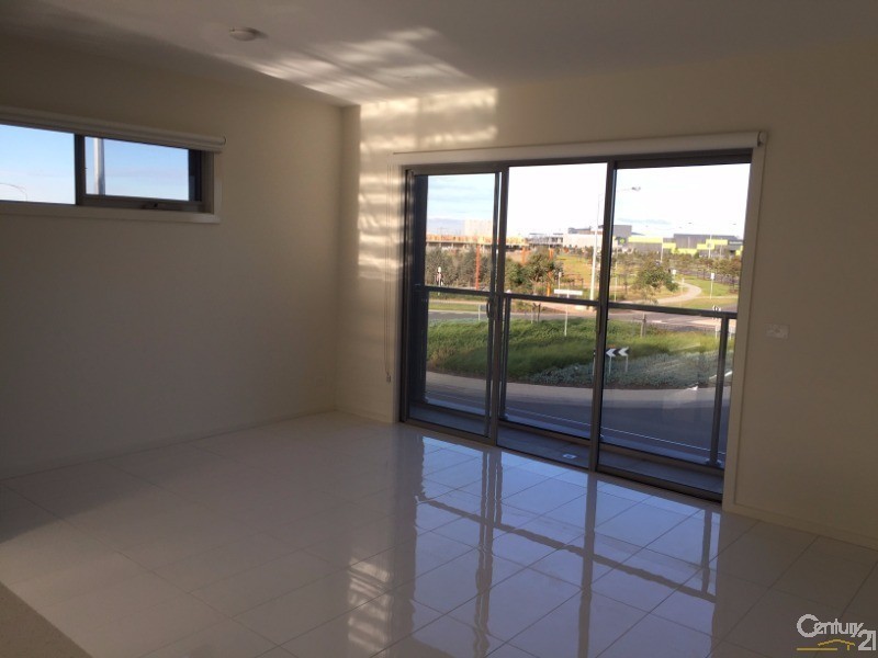 82 Ashcroft Avenue, Williams Landing VIC 3027