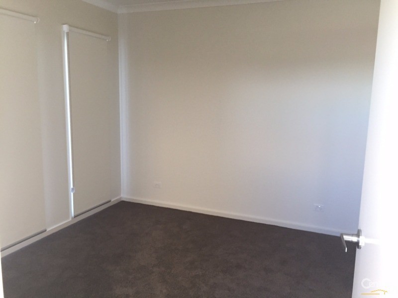 82 Ashcroft Avenue, Williams Landing VIC 3027