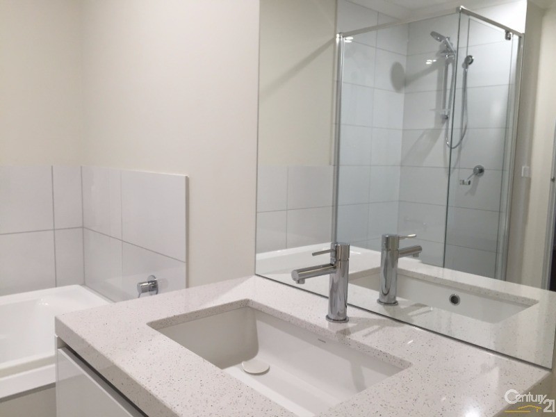 82 Ashcroft Avenue, Williams Landing VIC 3027