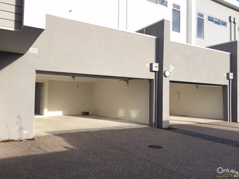 82 Ashcroft Avenue, Williams Landing VIC 3027