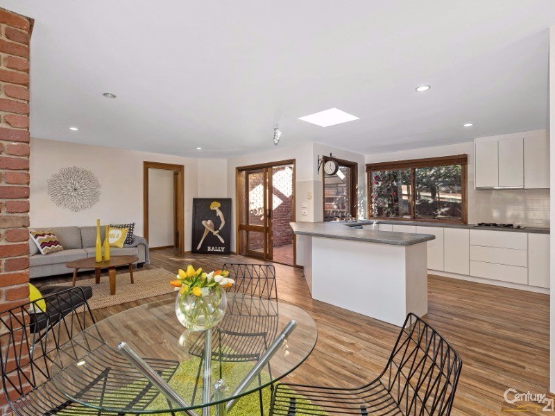 6 Cliveden Court, Seabrook VIC 3028