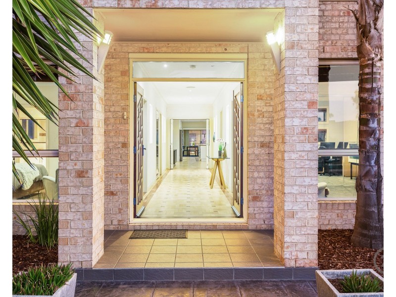 105 Hemsley Promenade, Point Cook VIC 3030