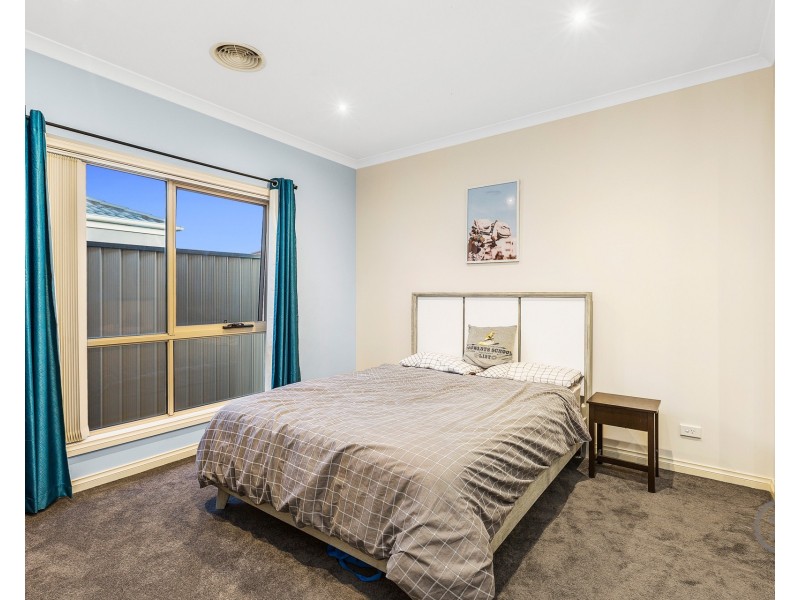 105 Hemsley Promenade, Point Cook VIC 3030