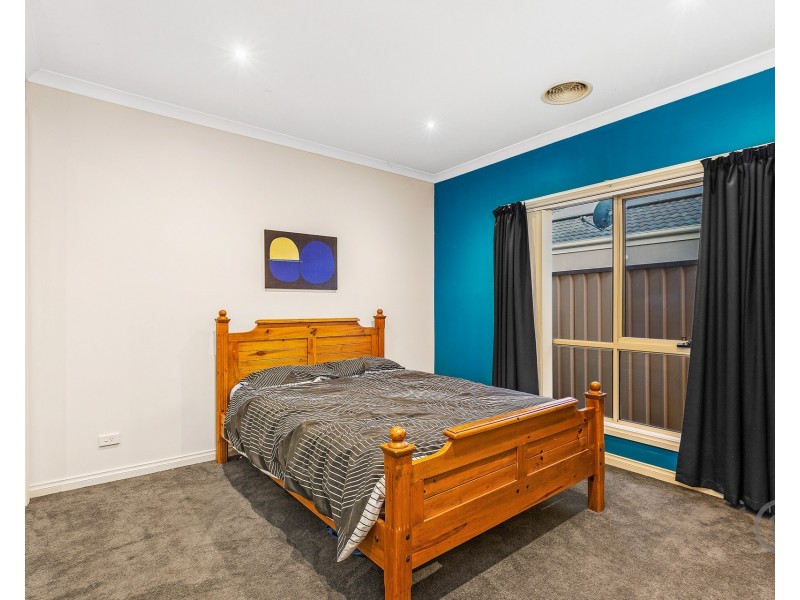 105 Hemsley Promenade, Point Cook VIC 3030