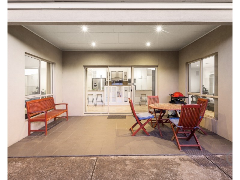 105 Hemsley Promenade, Point Cook VIC 3030