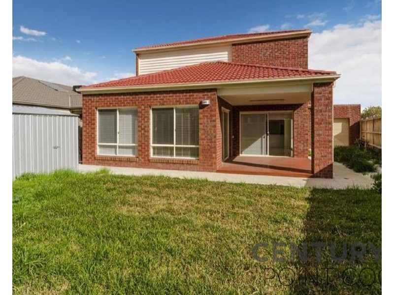 8 Tusmore Road, Point Cook VIC 3030