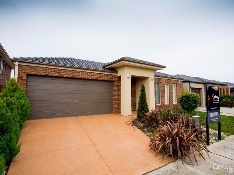 21 Biscay Street, Point Cook VIC 3030