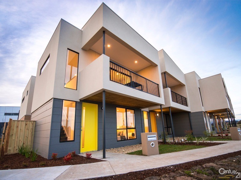 20 Middleton Drive, Point Cook VIC 3030