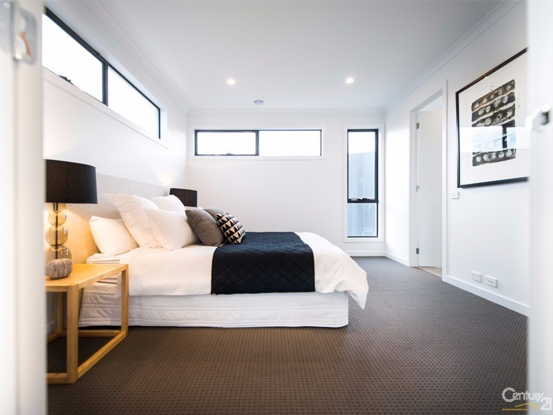 20 Middleton Drive, Point Cook VIC 3030