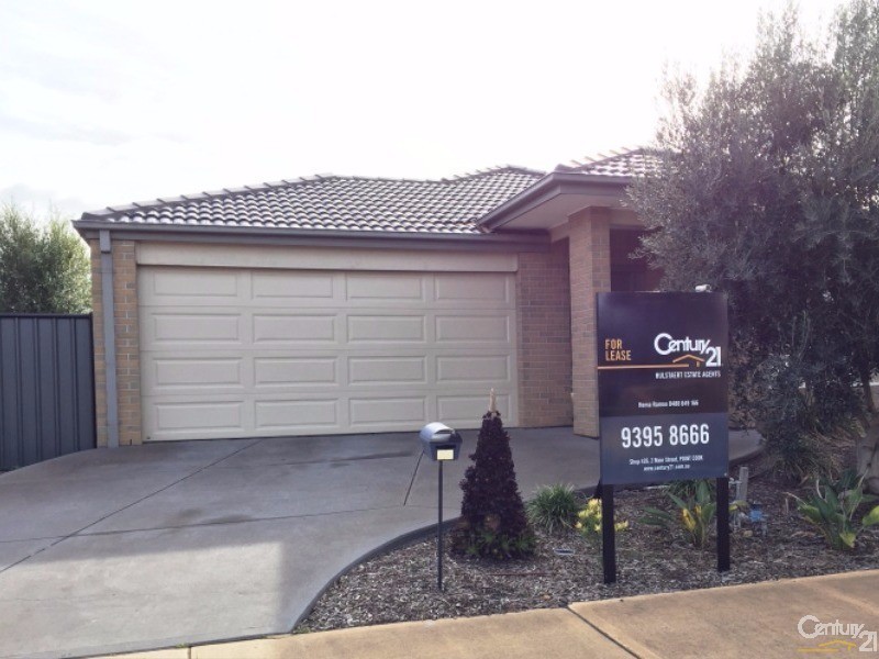 44 Breasley Parkway, Point Cook VIC 3030