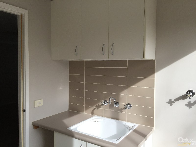 44 Breasley Parkway, Point Cook VIC 3030