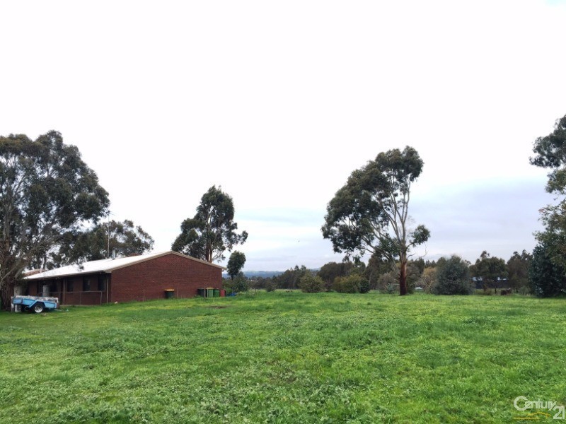 87 Schreenans Road, Bonshaw VIC 3352