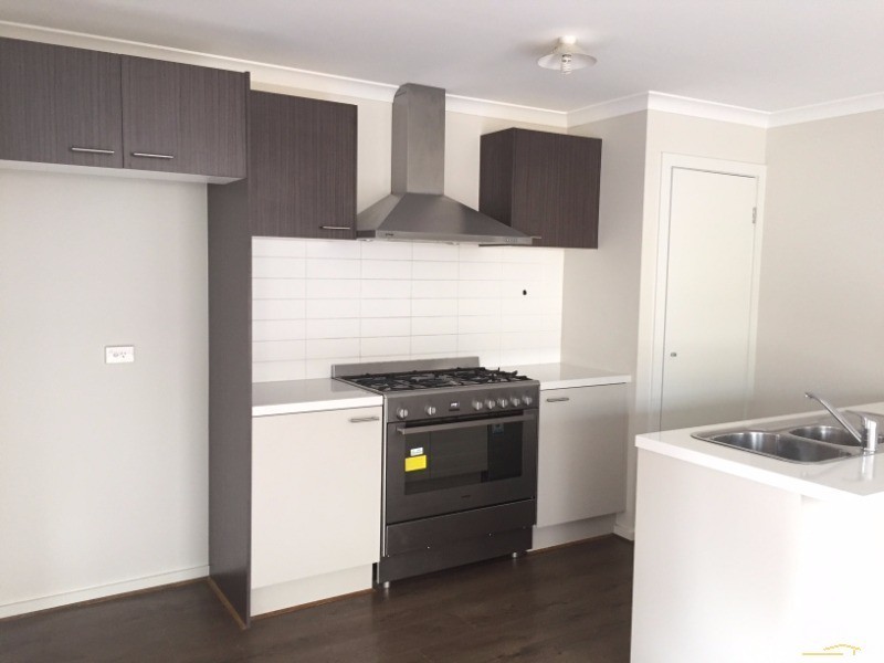 4 Appleby Street, Williams Landing VIC 3027