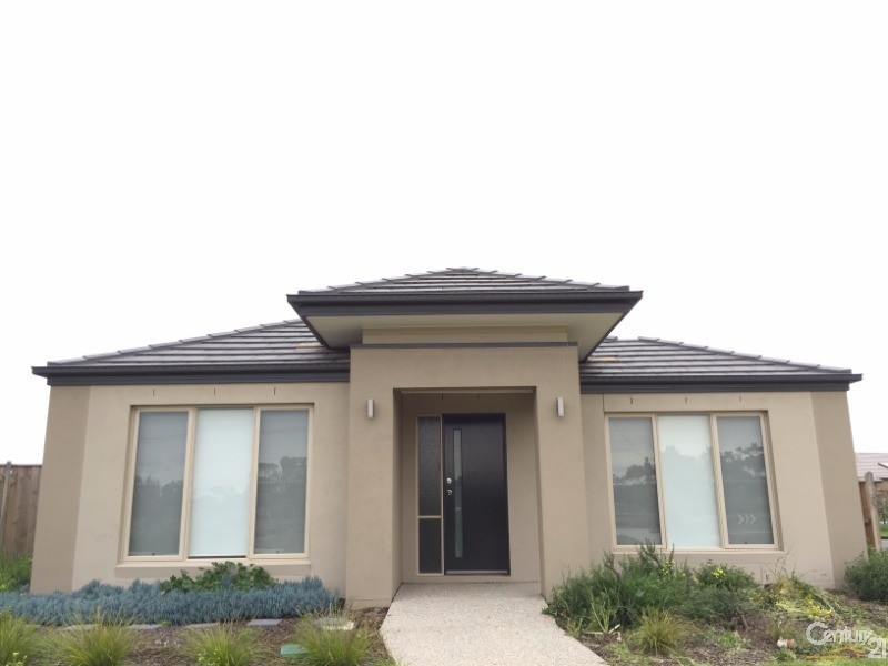 11 Capella Crescent, Williams Landing VIC 3027