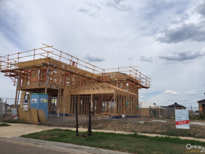 12 Yosemite Street, Point Cook VIC 3030