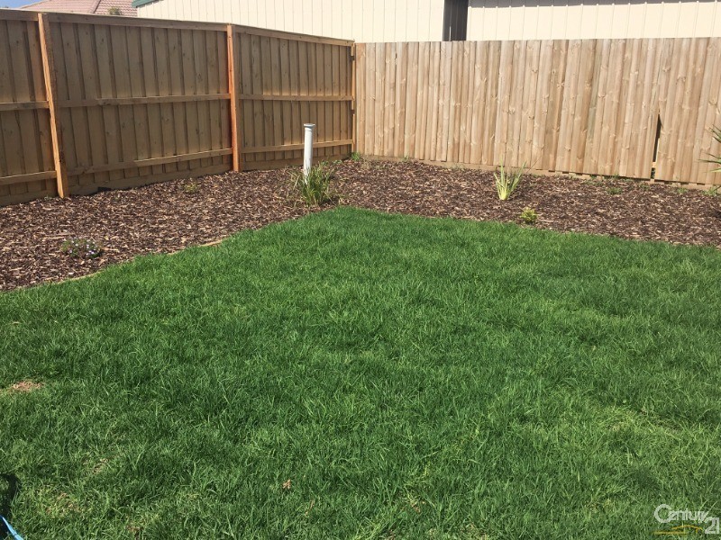 Lot 387 Gillespie Drive, Melton South VIC 3338