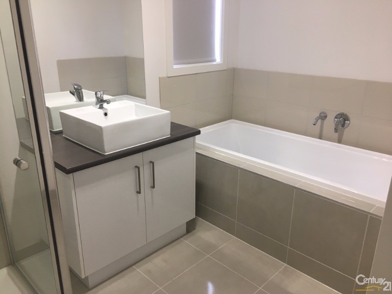 Lot 174 Toolern Waters Drive, Melton South VIC 3338