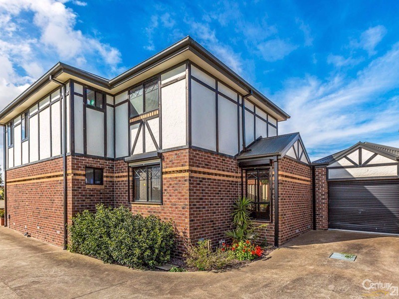 1/10 Windle Court, Truganina VIC 3029
