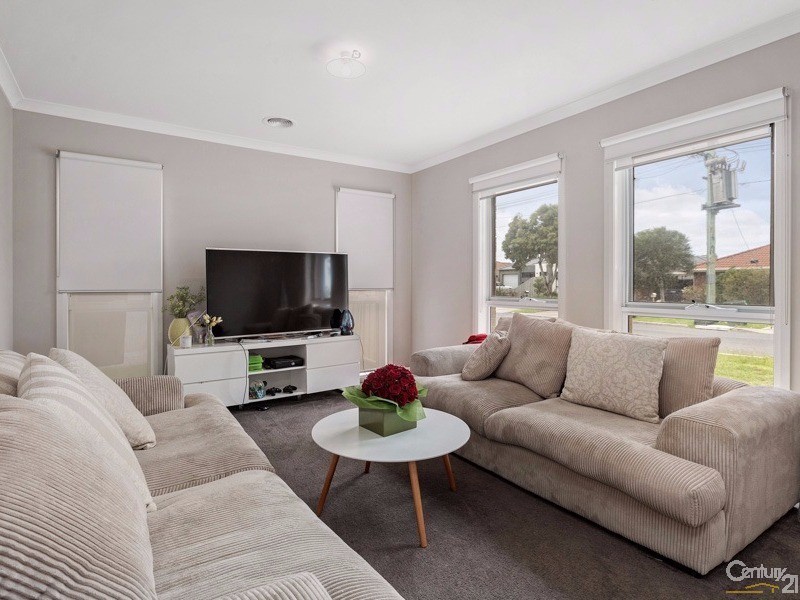 82 Fitzroy Street South, Altona Meadows VIC 3028