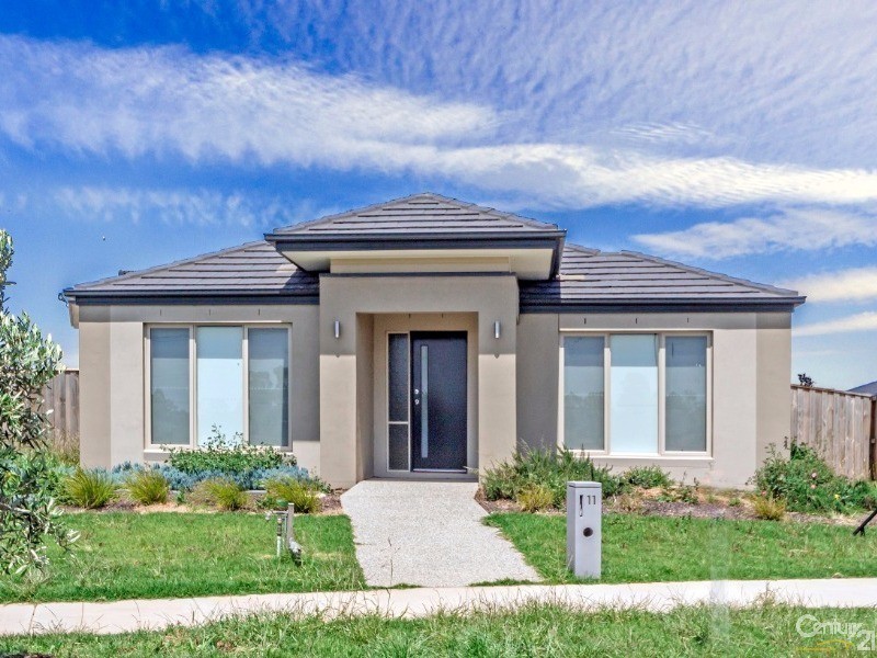 11 Capella Crescent, Williams Landing VIC 3027